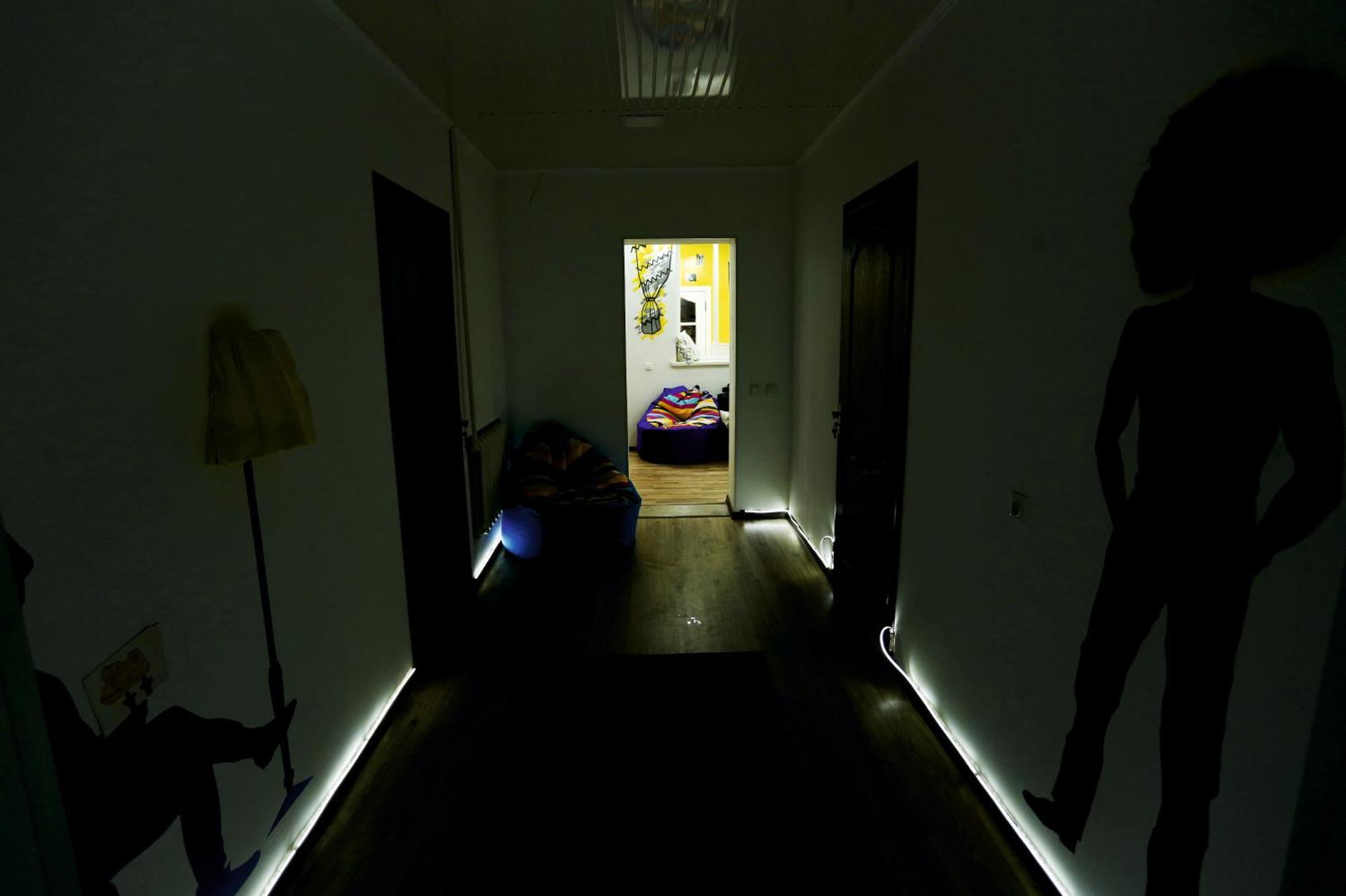 Interhouse Karakol Hostel Εξωτερικό φωτογραφία