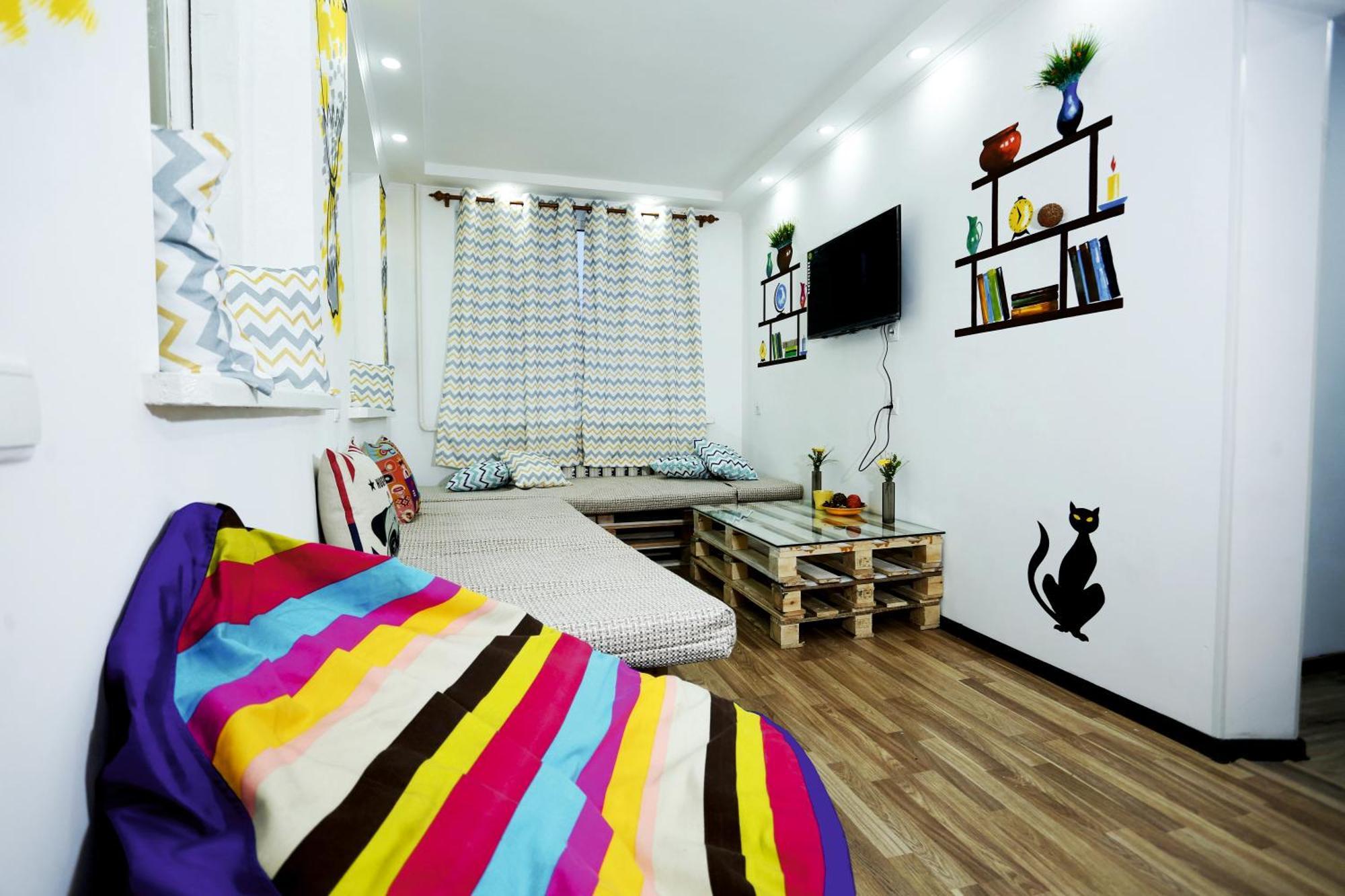 Interhouse Karakol Hostel Εξωτερικό φωτογραφία