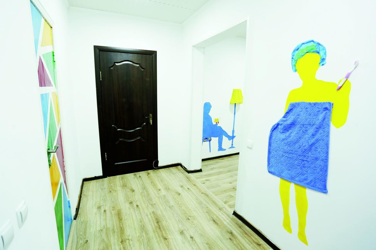 Interhouse Karakol Hostel Εξωτερικό φωτογραφία